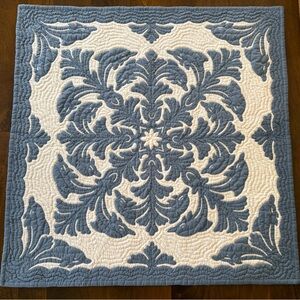 Blue & White Hawaiian-style Design w/ Dolphin Themed Handquilted Wall-hanging